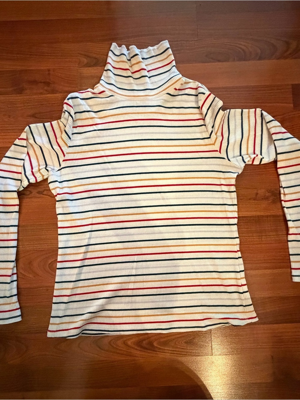 Women’s Old navy Turtle neck